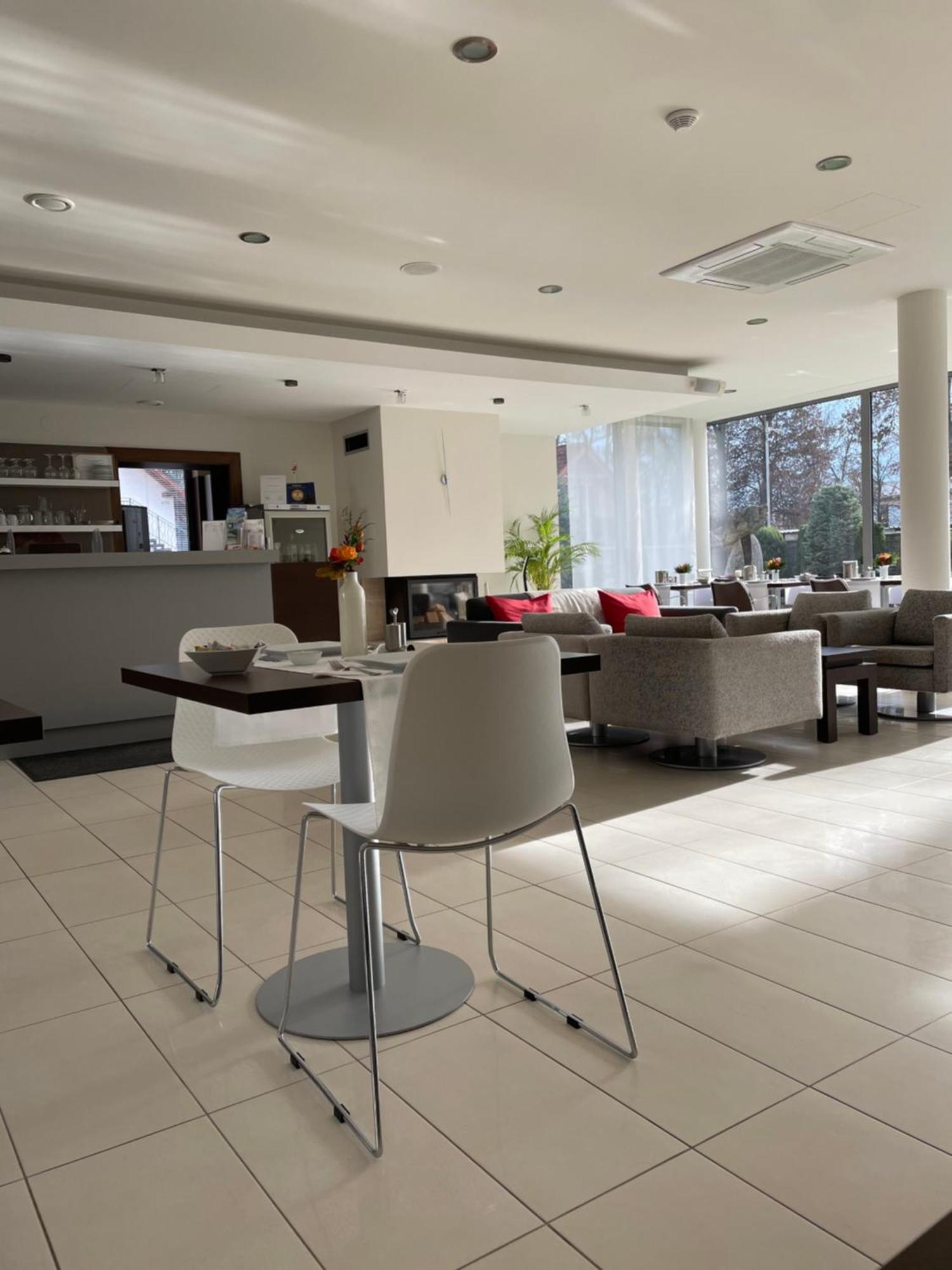 Hotel Villa Bianca Liptovský Mikuláš 外观 照片