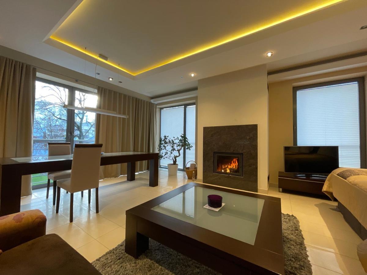 Hotel Villa Bianca Liptovský Mikuláš 外观 照片