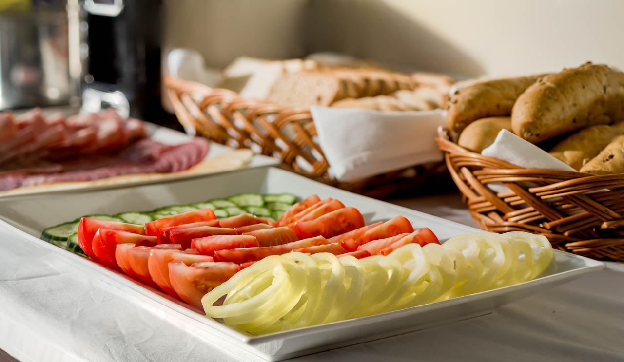 Hotel Villa Bianca Liptovský Mikuláš 外观 照片