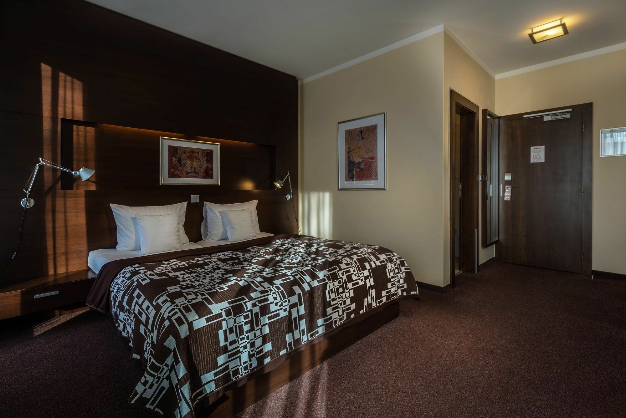Hotel Villa Bianca Liptovský Mikuláš 外观 照片
